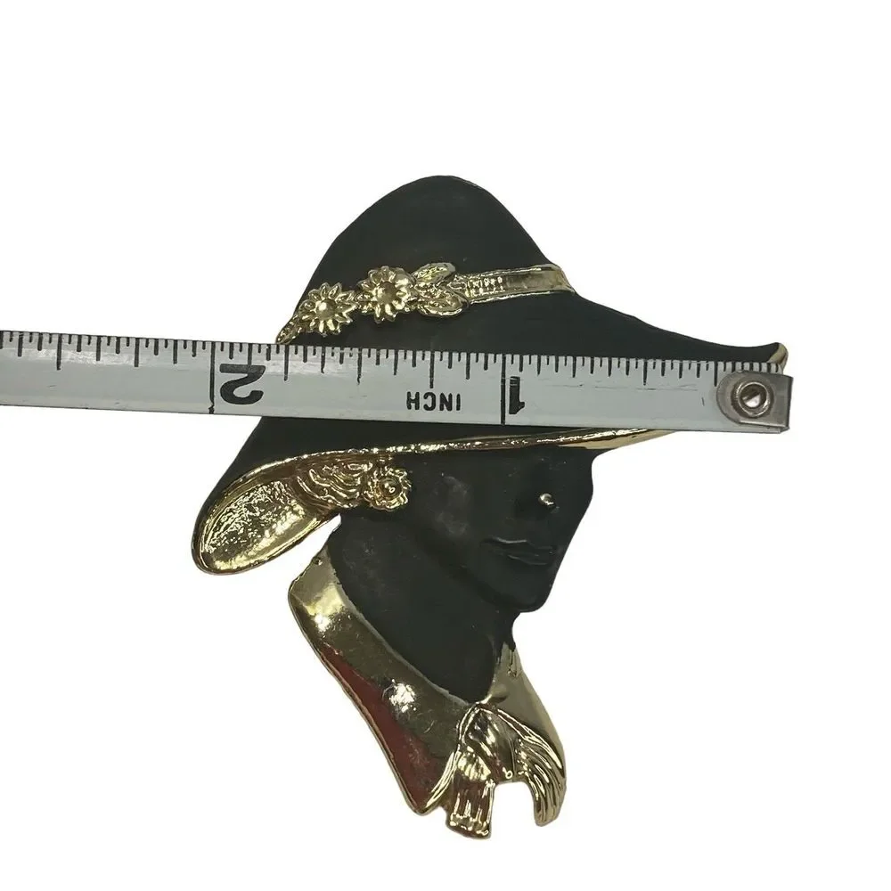 Torino ? Lady Black Hat Gold‎ Tone Brooch Pin 2.25